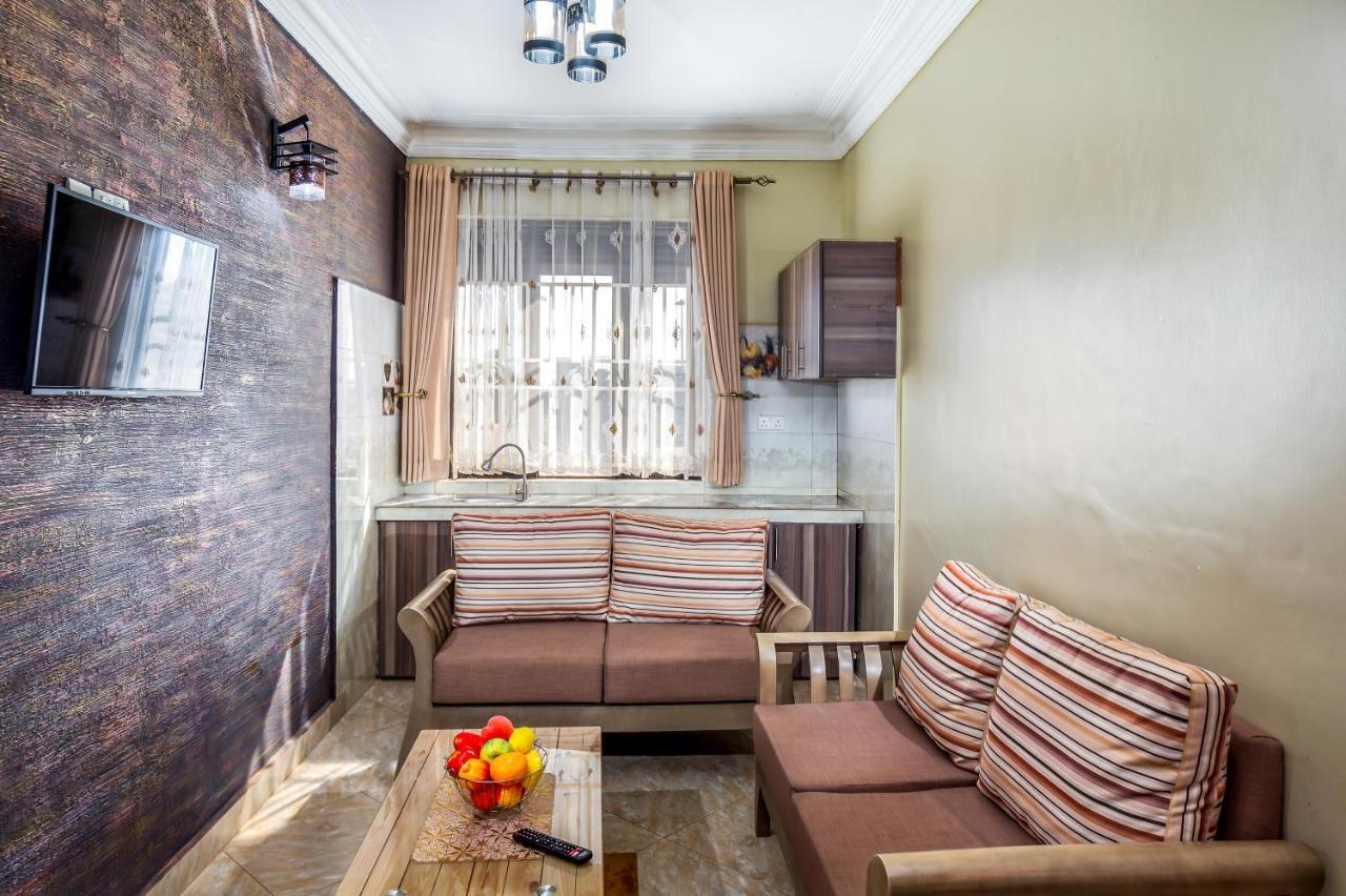 Keba Xpress Hotel - 엔테베 외부 사진